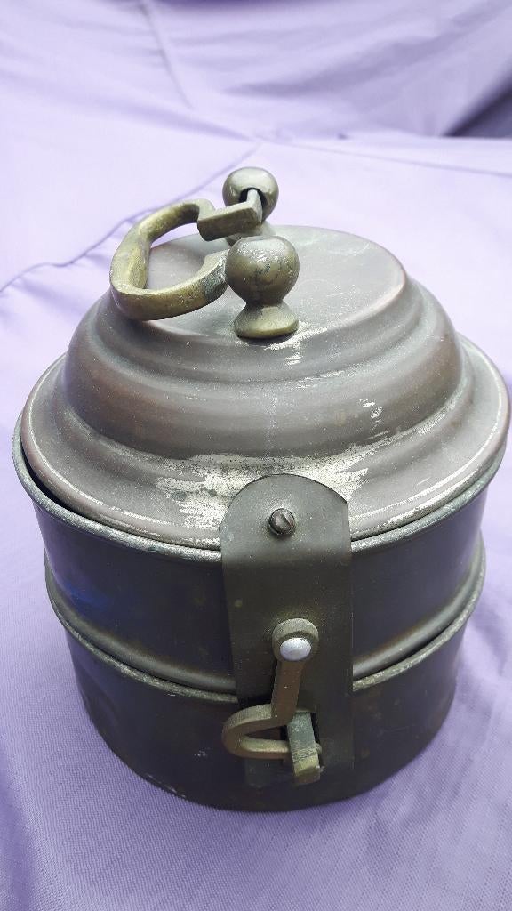 Antiek koperen lunchbox. 2 compartimenten., Ophalen of Verzenden