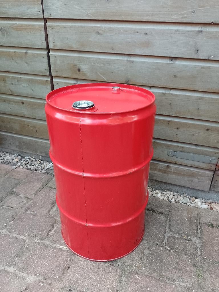 Leeg rood vat, 60L, 5 euro, bbq, kleine vuurton, bloembak, Ophalen, Gebruikt, Vuurton