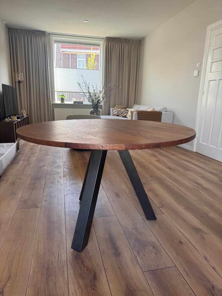 Massief houten ronde eettafel 120cm, Huis en Inrichting, Tafels | Eettafels, Ophalen, Gebruikt, Rond, Vijf personen of meer