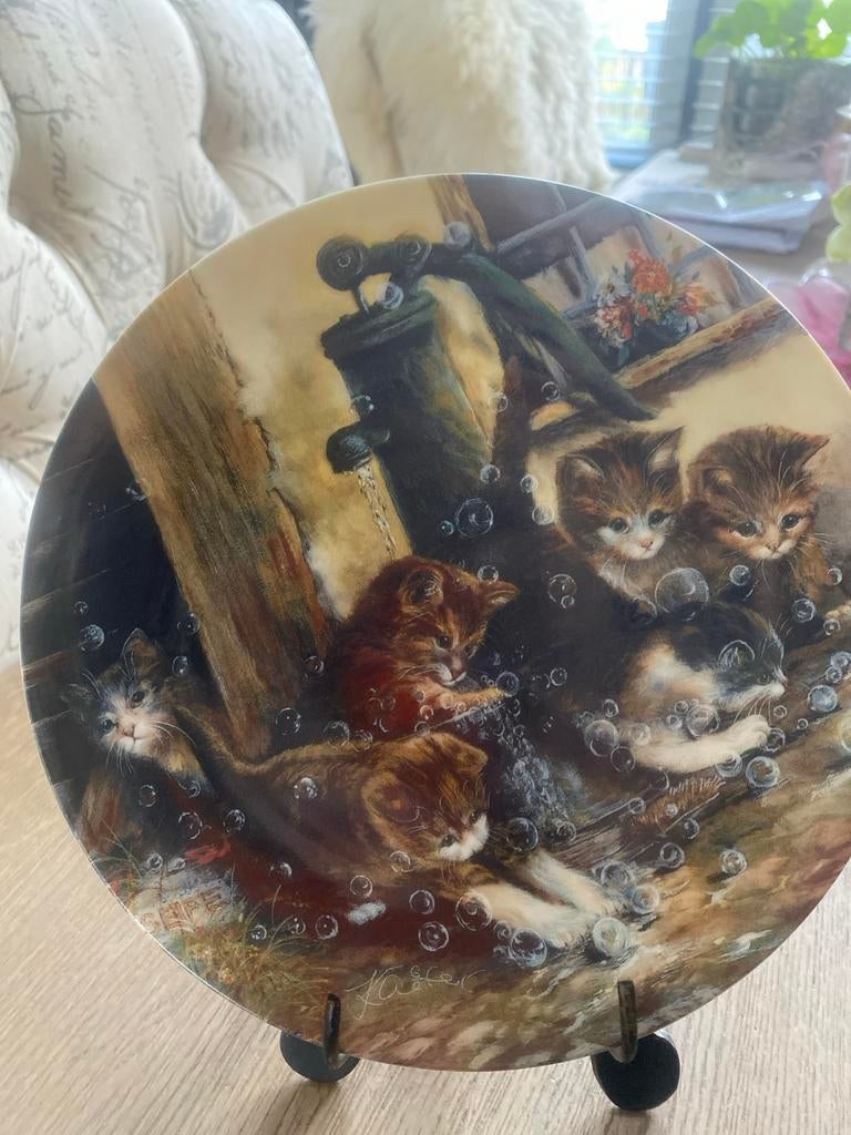 Seltmann Weiden Sierbord "Schäumender Spaß" Katten, Antiek en Kunst, Antiek | Porselein, Ophalen of Verzenden