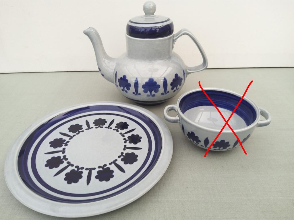 Boch Baltic - Theepot en Bordje, Ophalen of Verzenden