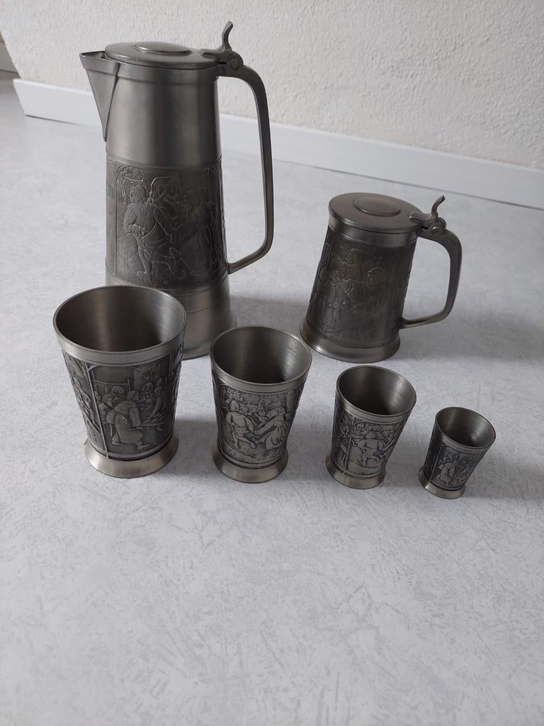 Tinnen set met kan en bekers, Ophalen of Verzenden