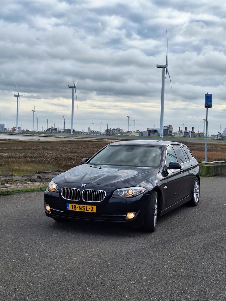 BMW 5-Serie 3.0 I 523 Touring 2010, Auto's, 13 km/l, Achterwielaandrijving, Beige, Blauw
