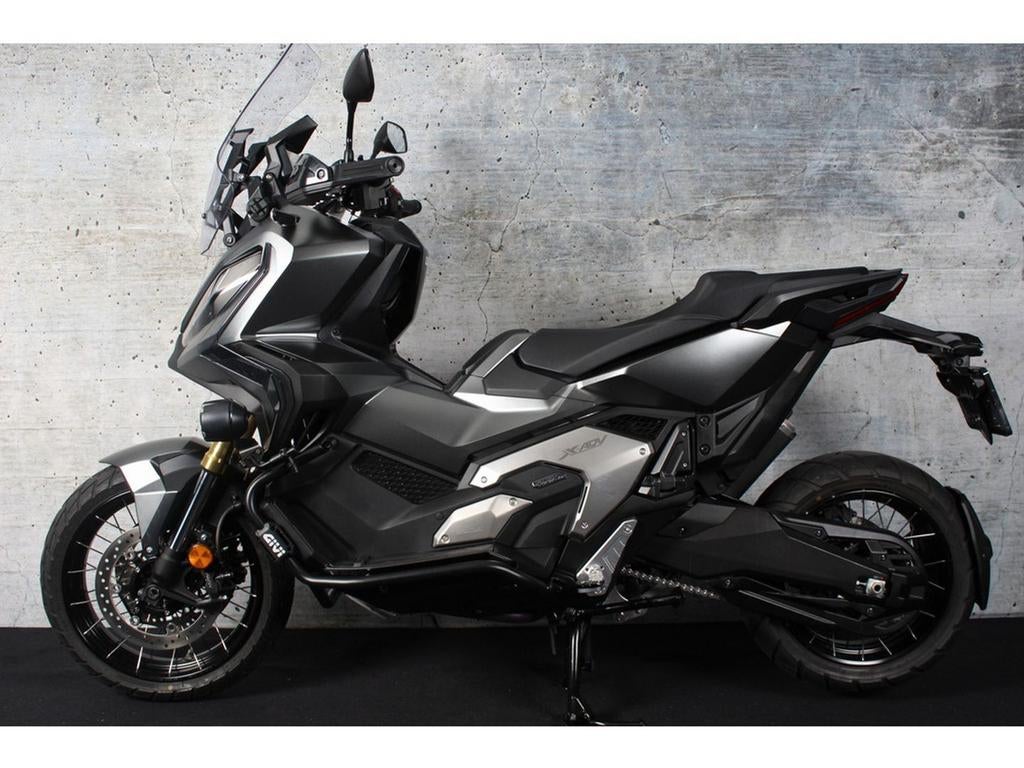 Honda X ADV (bj 2023) 9,956 km - foto 2