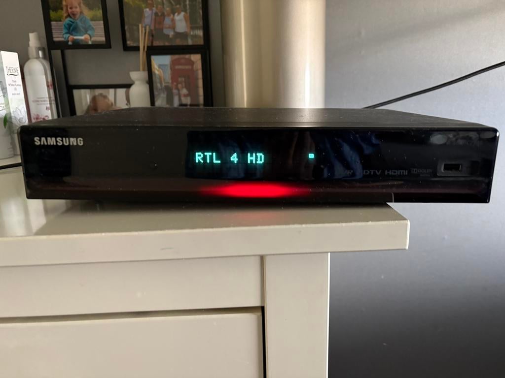 Samsung ziggo mediabox, Ophalen of Verzenden, Zo goed als nieuw