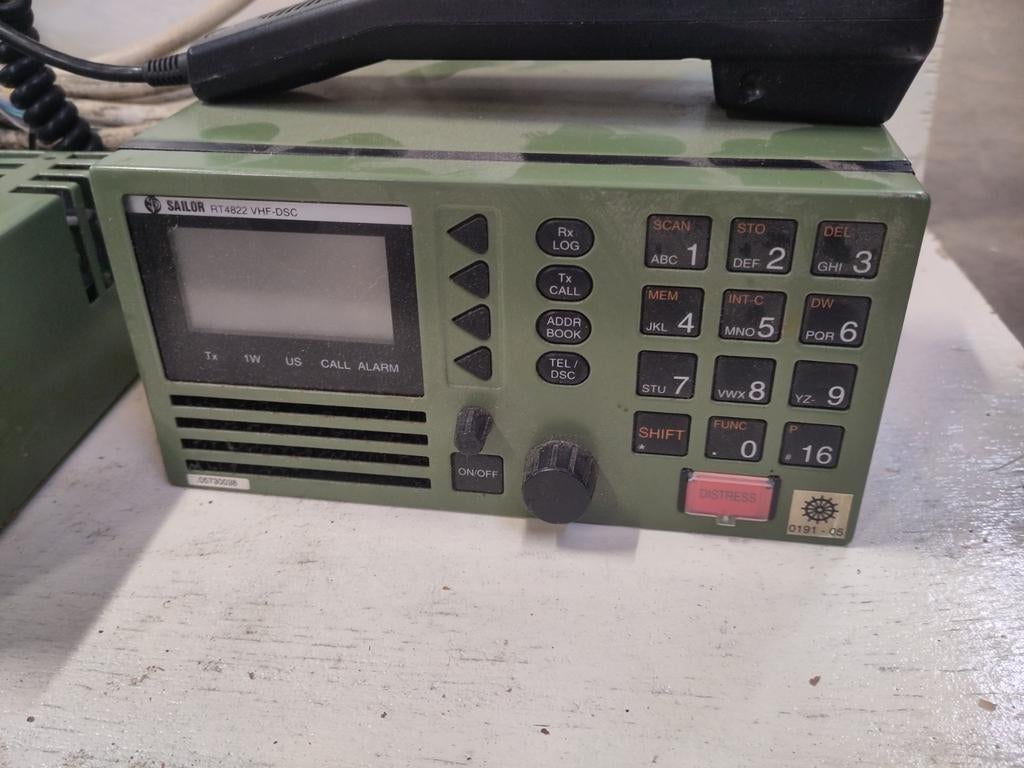 Sailor RT4822 & RT2047 VHF DSC Radio's met Voeding, Ophalen of Verzenden