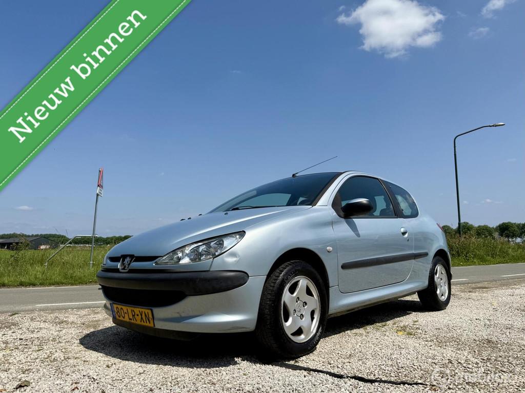 Peugeot 206 1.4 XS, BJ 2003, Lage km NAP, APK Nov 2026, Voorwielaandrijving, 31 €/maand, 4 cilinders, Origineel Nederlands
