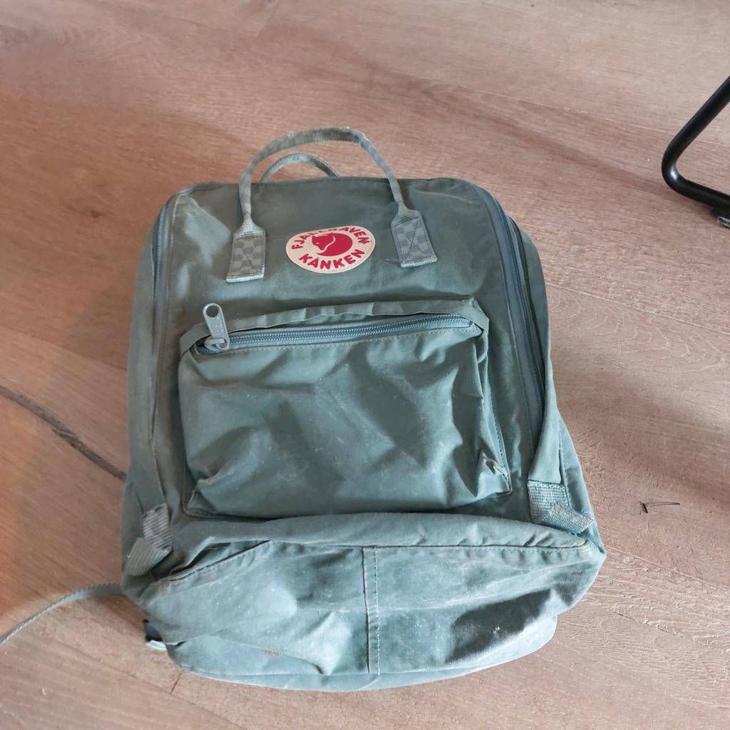 Fjallraven tas - gebruikt 1 seizoen nette staat., Ophalen of Verzenden, Overige merken, 30 tot 45 cm