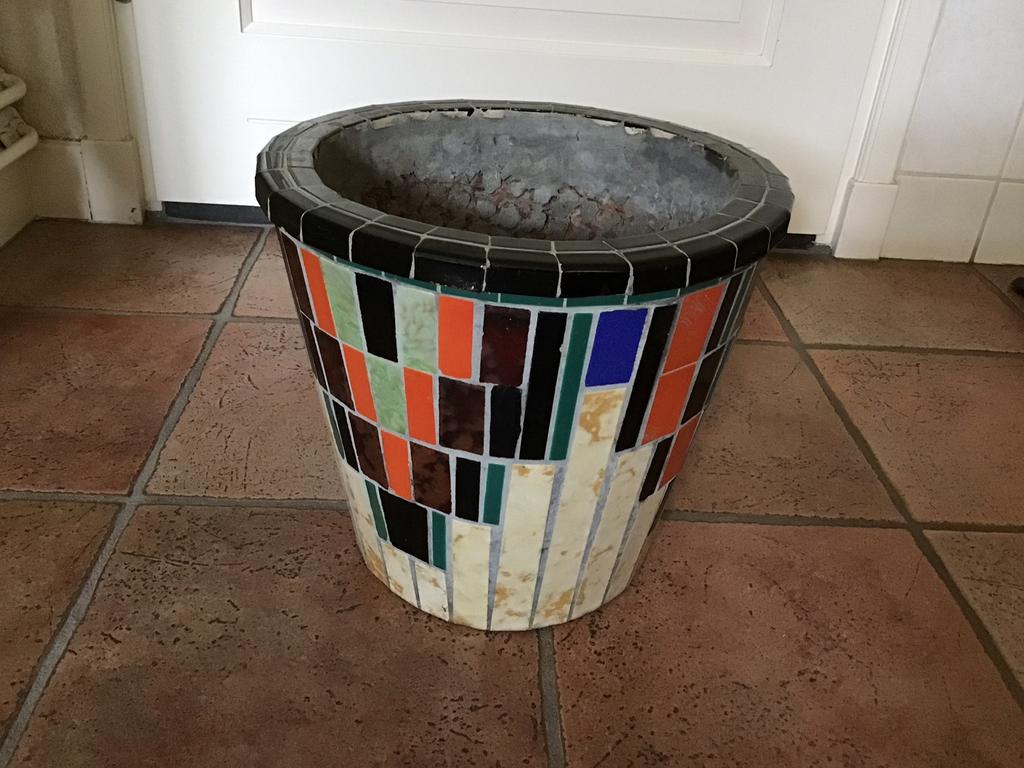 Antieke bloempot Mozaik, Rond, Zo goed als nieuw, Minder dan 40 cm, Aardewerk
