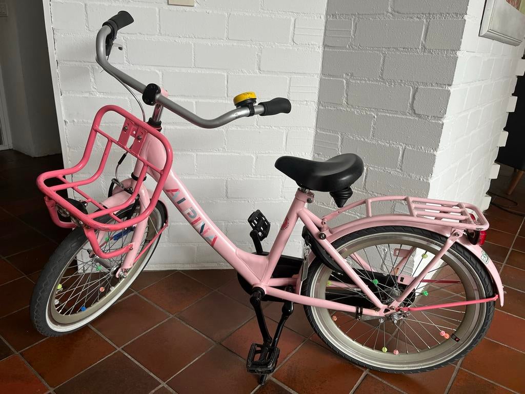 Alpina Club 22 inch - Roze  bel en slot- Zo goed als nieuw, Ophalen, Zo goed als nieuw, 22 inch, Handrem