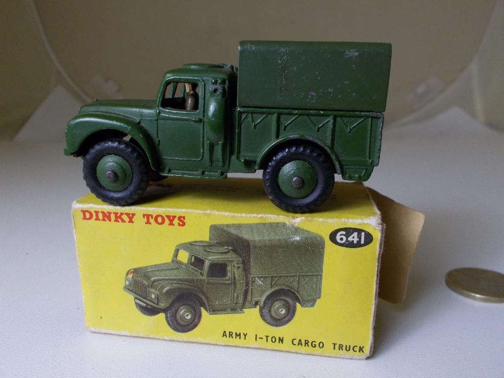 1954 Dinky Toys 641 ARMY 1 TON CARGO TRUCK + DOOSJE! (-U-)