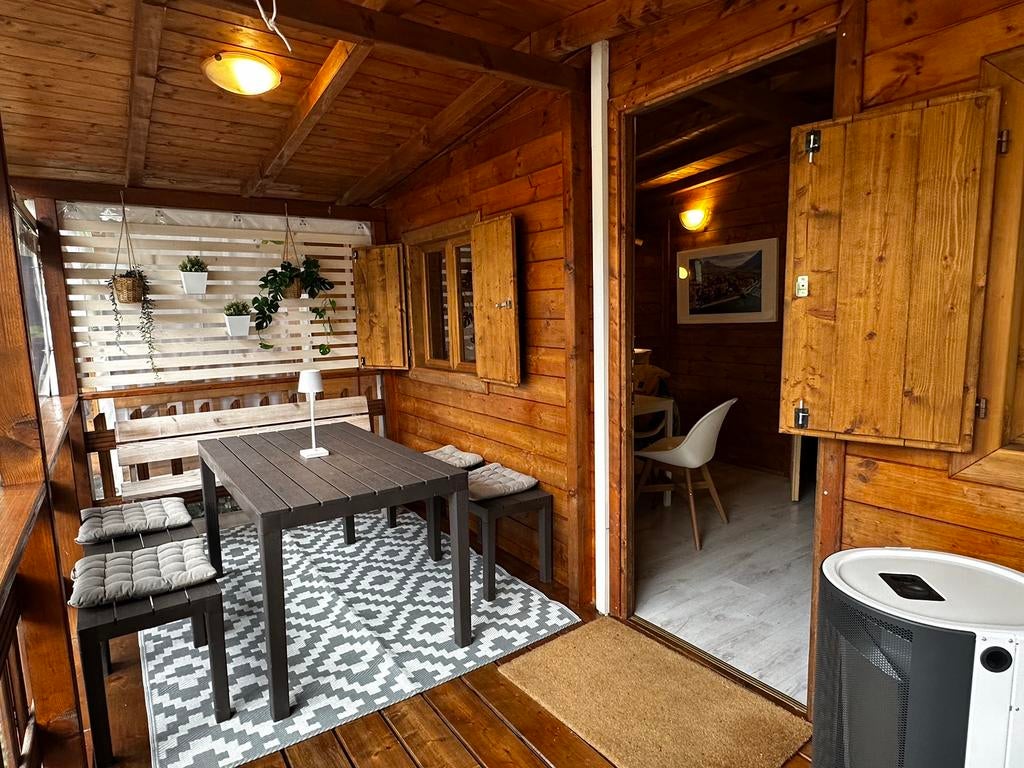 Te koop: Chalet op Porlezza camping, Bezichtigingen 4 April, Speeltuin, 2 slaapkamers, Lombardije en Merengebied, Recreatiepark