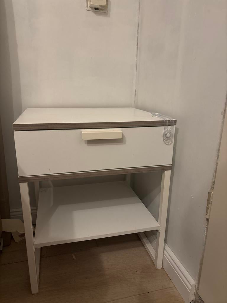 Ikea Trysil nachtkastjes 2 x, Ophalen, Gebruikt, Minder dan 45 cm, 55 tot 70 cm