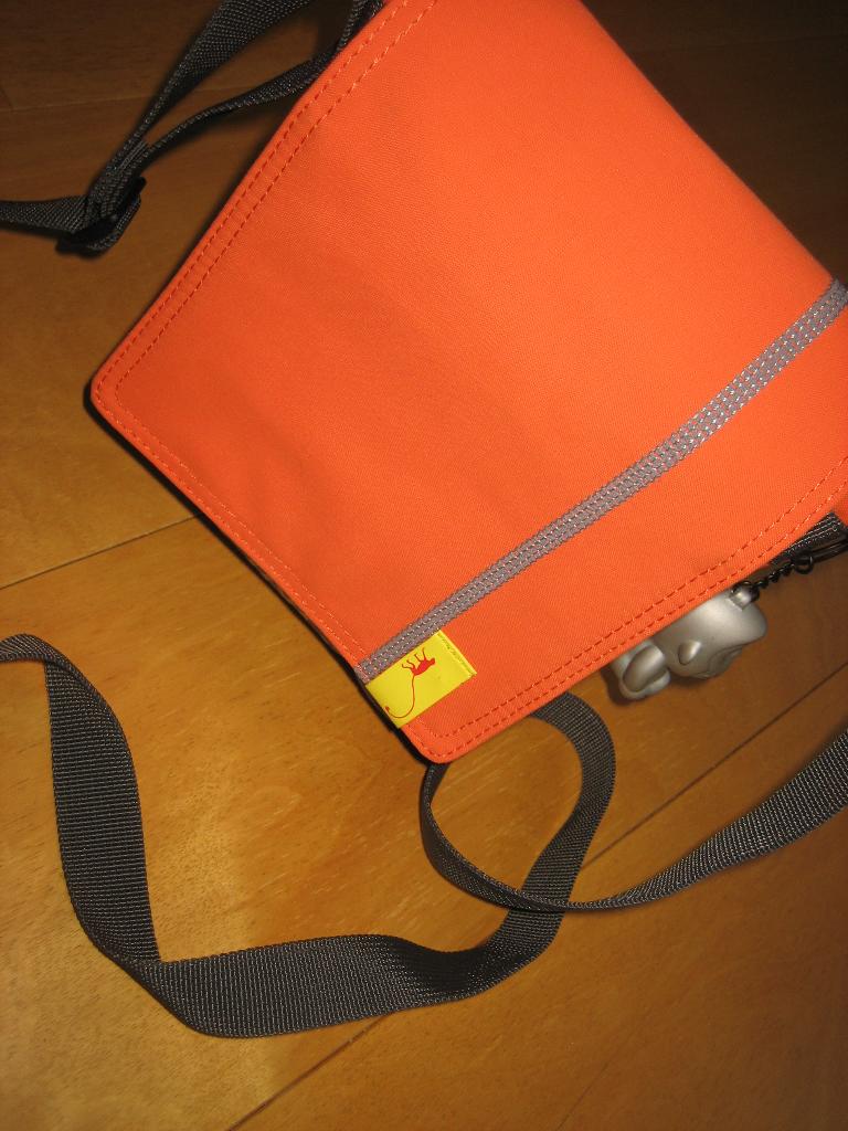 Zeer handig oranje sport-schoudertasje van KIPLING snazzeys, Verzenden, Nieuw, Oranje, Schoudertasje