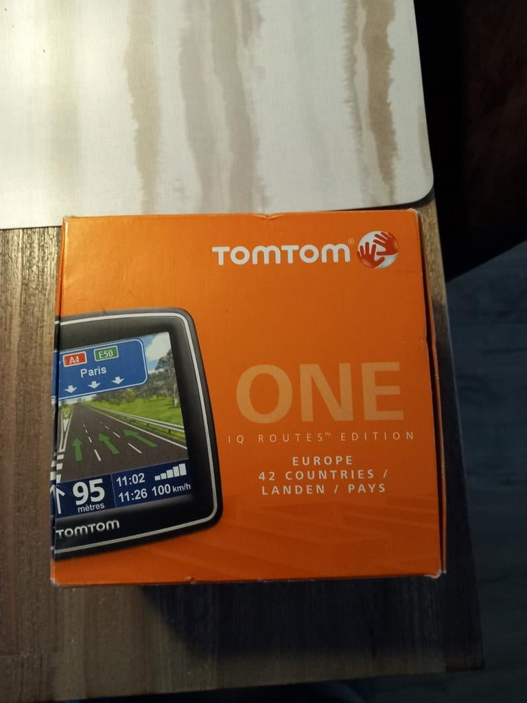 TomTom ONE IQ Routes navigatiesysteem, Ophalen of Verzenden, Gebruikt