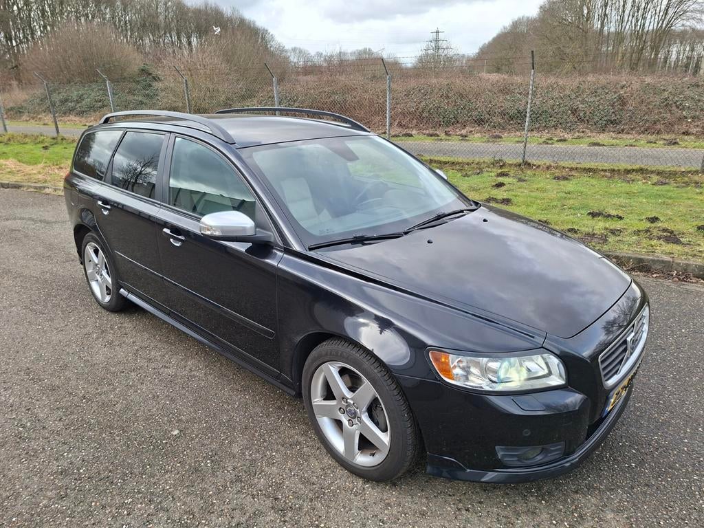 Volvo V50 2.4i R DESIGN /170 pk /Xenon/Leder/Topstaat !!, Voorwielaandrijving, Zwart, Zwart, Stationwagon