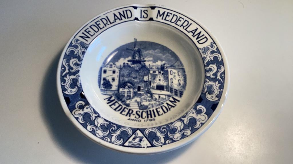 Meder Jenever Asbak Schiedam, Ophalen of Verzenden