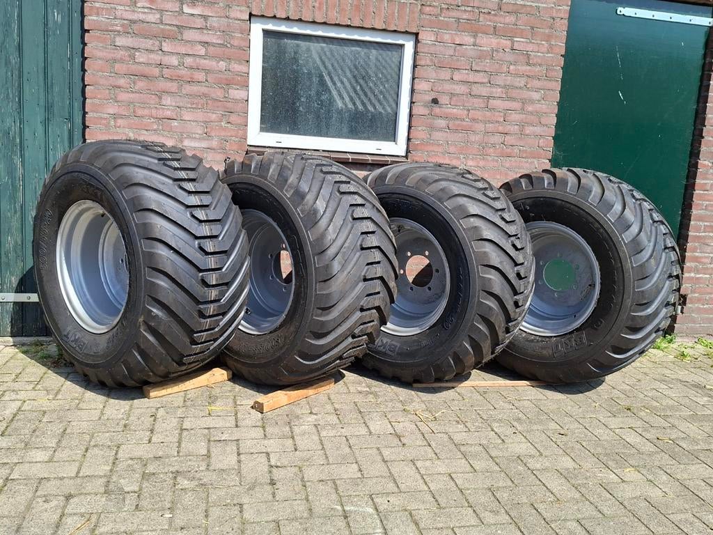 BKT 500/55-20  dumper/kipper/landbouwbanden nieuw, Zakelijke goederen, Agrarisch | Onderdelen | Banden, Velgen en Assen, Ophalen