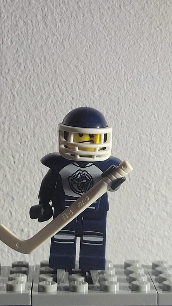 LEGO Minifigure-Hocky speler-In zeer goede staat, Ophalen of Verzenden, Zo goed als nieuw, Complete set, Lego