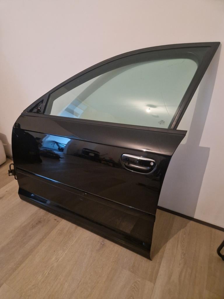 Audi A3 Sportback 2011 Linker Voorportier LZ9Y (schade), Auto-onderdelen, Carrosserie en Plaatwerk, Gebruikt, Deur, Voor, Audi