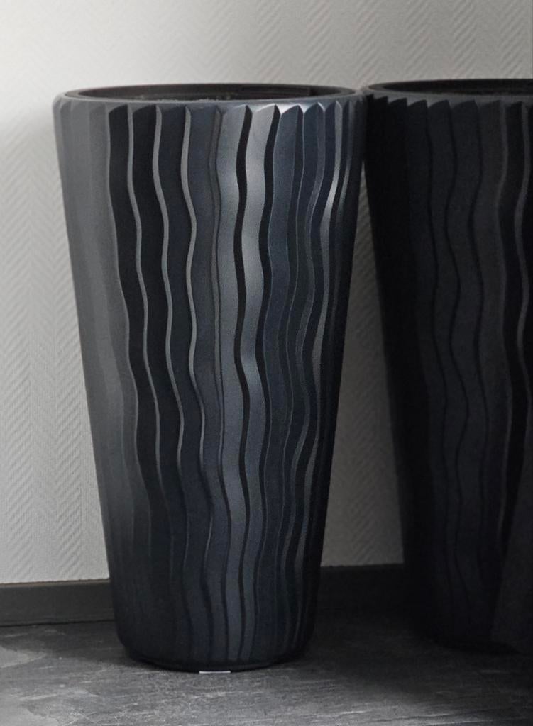 Hoge bloempotten, Kunststof, Rond, Zo goed als nieuw, Ophalen