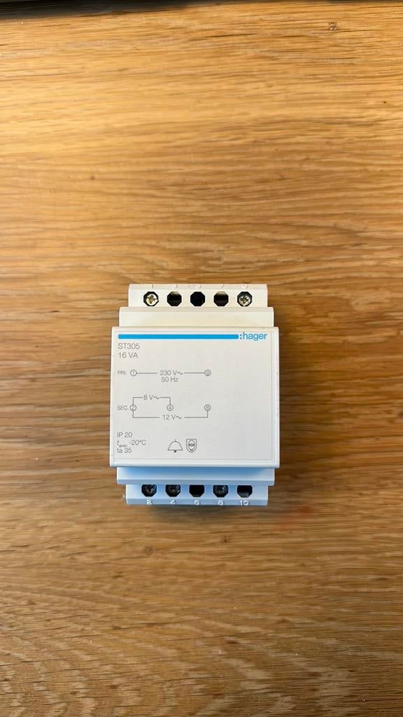 Hager ST305 deurbel trafo voor in de meterkast, Ophalen of Verzenden, Zo goed als nieuw