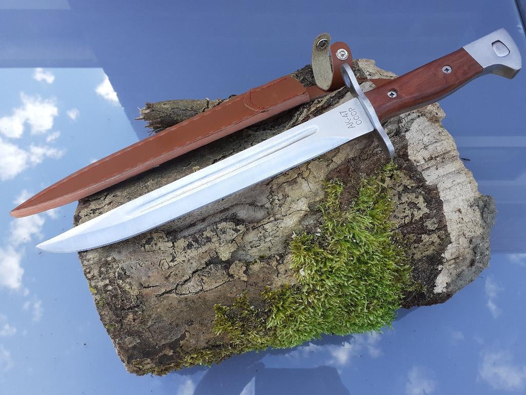 Nieuwe AK47 Bajonet 39CM, Verzamelen, Mes of Dolk, Overige gebieden, ., Ophalen of Verzenden