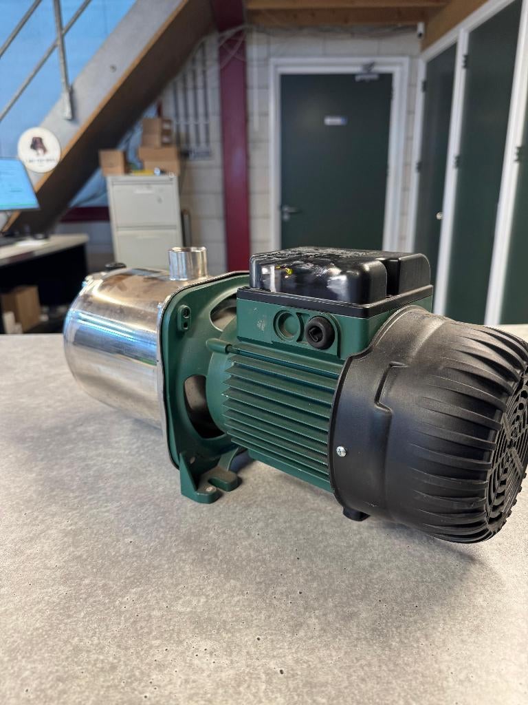 EUROINOX - Meertrapspomp, Ophalen, Zo goed als nieuw, Elektrisch, Beregeningspomp