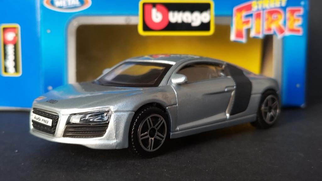 Audi R8 1:43 Bburago Burago Pol, Hobby en Vrije tijd, Modelauto's | 1:43, Nieuw, Auto, Overige merken, Ophalen of Verzenden