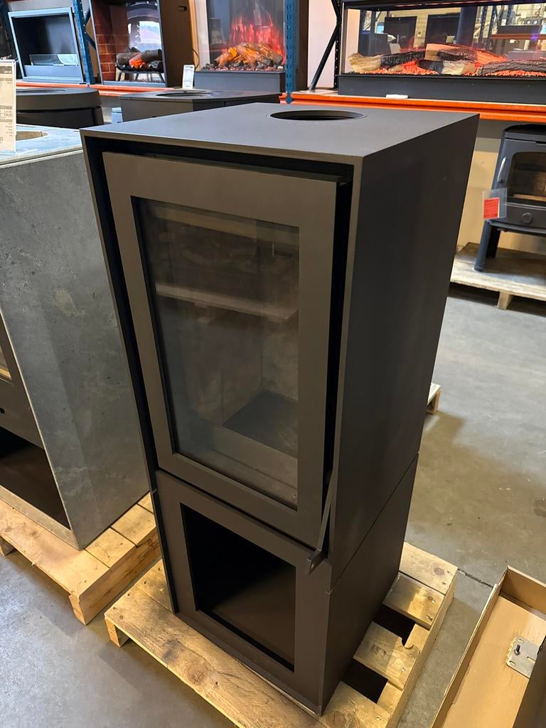 Moderne Houtkachel - Nieuwstaat Barbas Box 20-45, Ophalen, Barbas, Houtkachel, Zo goed als nieuw