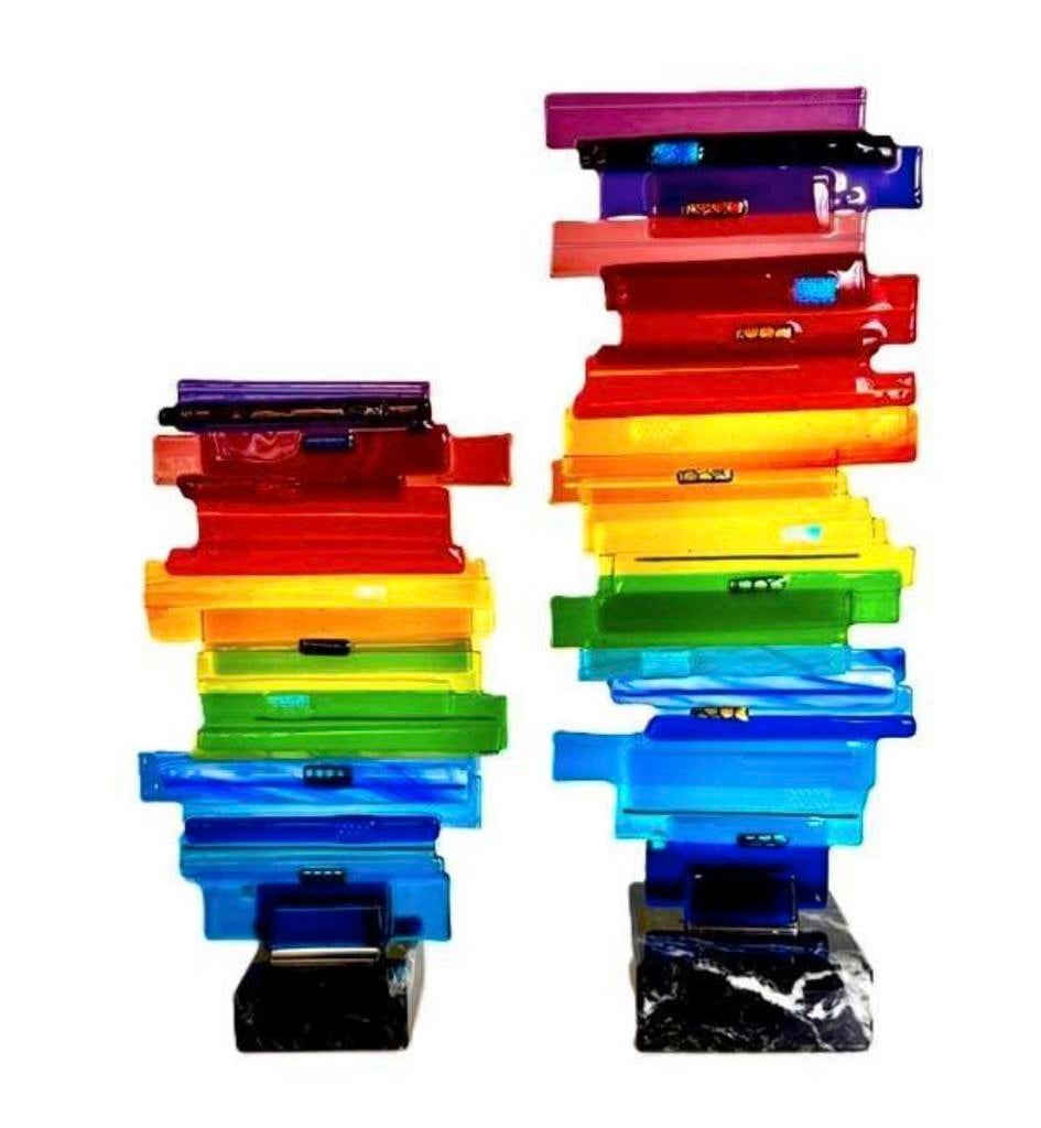 Glasfusie, glaskunst, gekleurde boeken, Ophalen