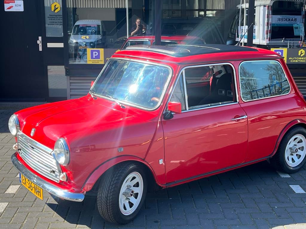 Mini 1275cc oldtimer wegenbelastingvrij, Auto's, Automaat, 4 cilinders, Origineel Nederlands, 650 kg