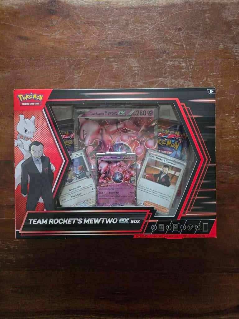 Team Rocket mewtwo ex box, Hobby en Vrije tijd, Verzamelkaartspellen | Pokémon, Ophalen of Verzenden