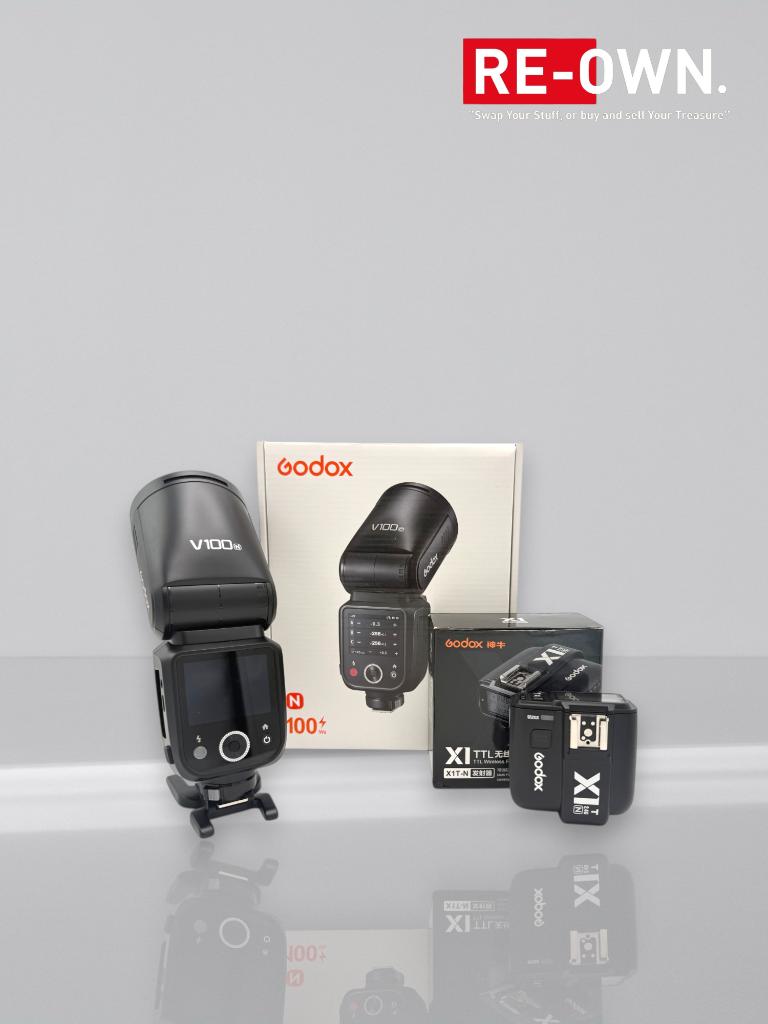 Godox Speedlite V100 Nikon + Godox X1T-N flash trigger, Audio, Tv en Foto, Fotografie | Flitsers, Overige merken, Kantelbaar, .