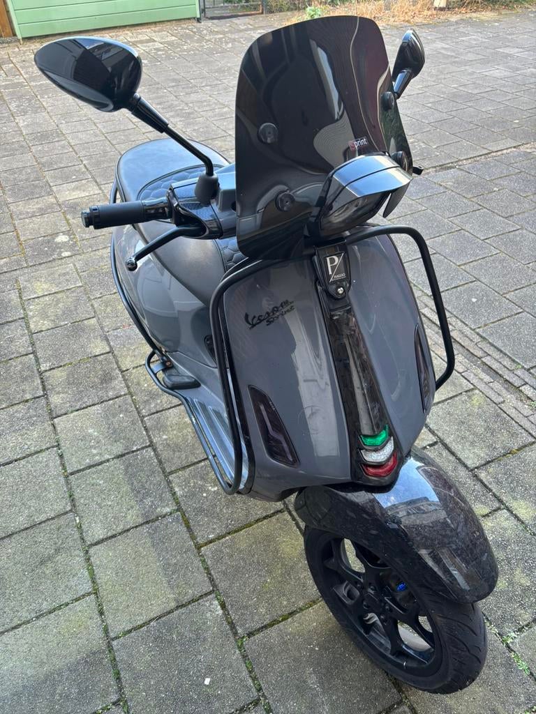 Vespa 125cc ( brom ), Ophalen, Zo goed als nieuw, Benzine, Overige modellen