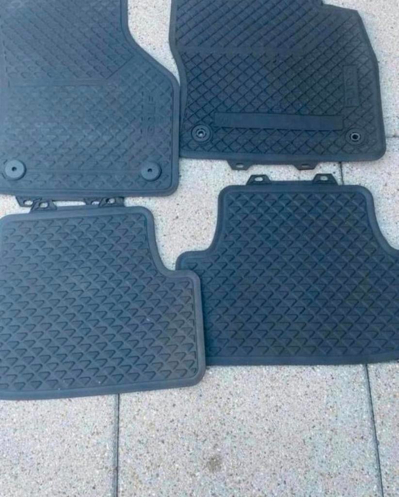 Automatten Volkswagen Golf, Ophalen of Verzenden, Zo goed als nieuw