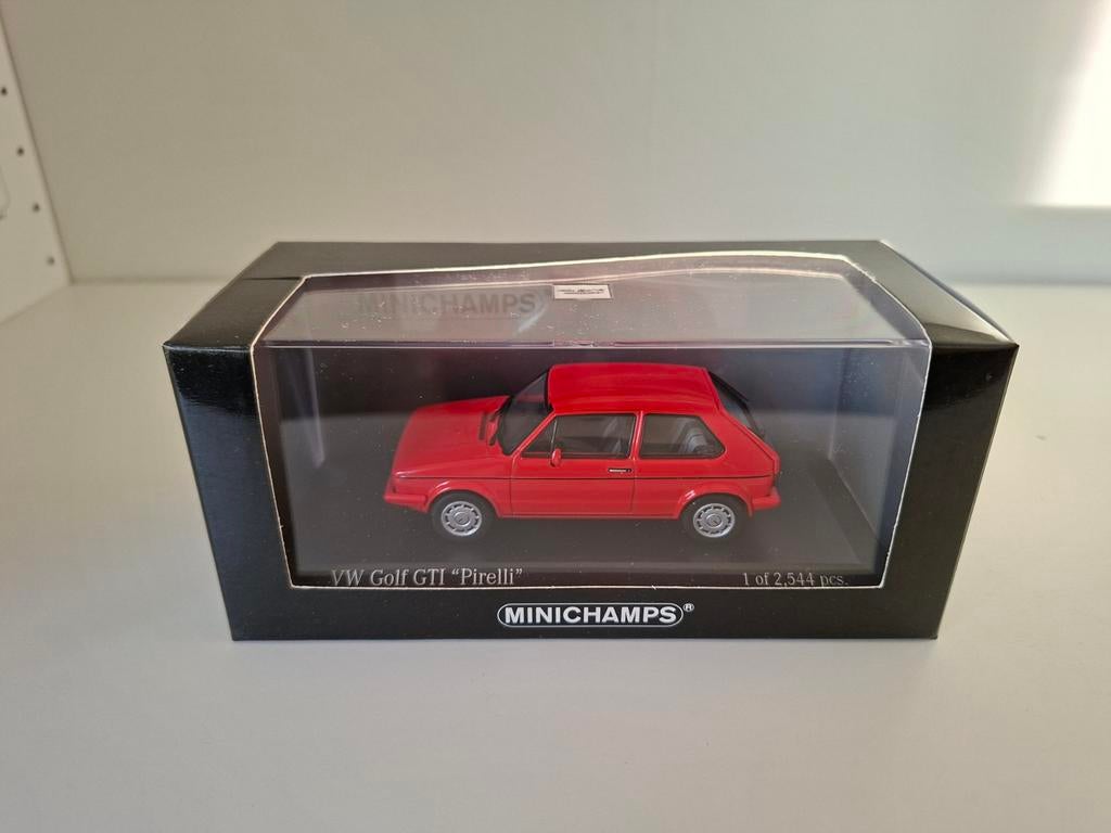Volkswagen golf GTI pirelli minichamps, Ophalen of Verzenden, Zo goed als nieuw, Auto, MiniChamps