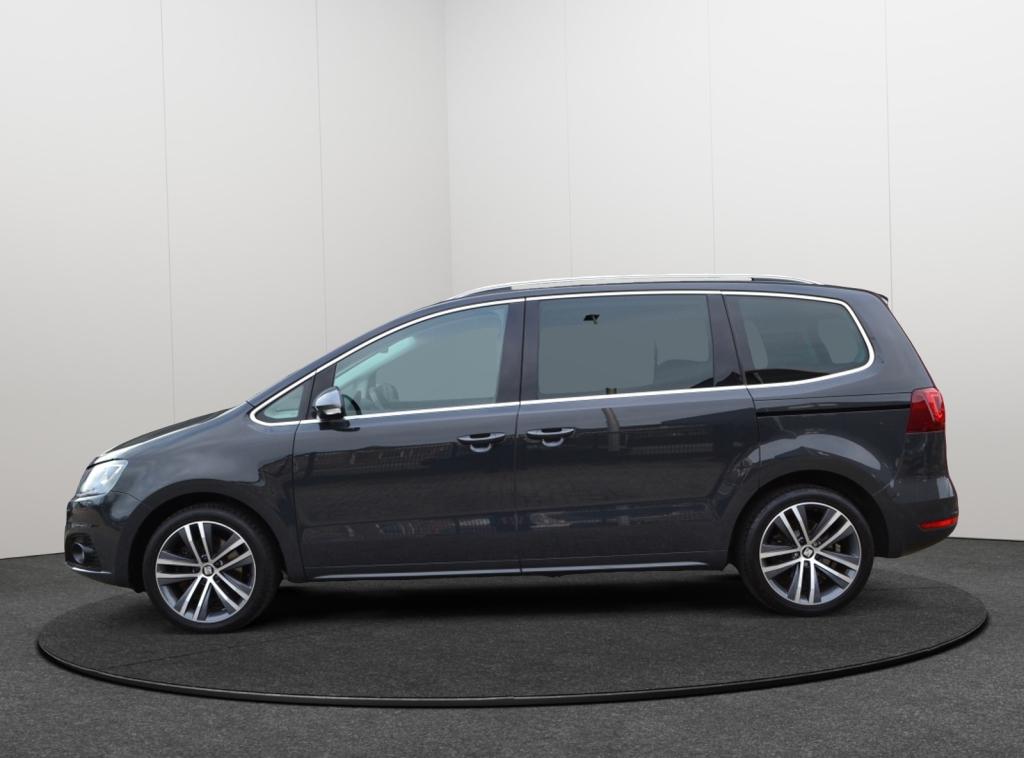SEAT Alhambra 1.4 TSI FR Camera/Navi/LED/18'' inch/7-persoon, 4 cilinders, 150 pk, 1655 kg, 7 stoelen