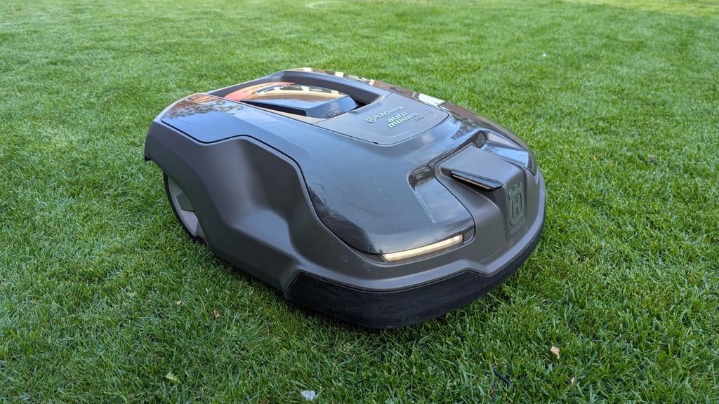 Robotmaaier Husqvarna Automower 315x - bj 2020 - 1009uur, Gebruikt, Bestuurbaar via app, Ophalen of Verzenden, Meer dan 25 cm