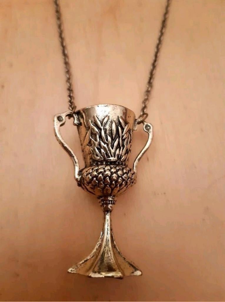 Harry Potter hufflepuff beker horcrux, ketting, Verzamelen, Harry Potter, Ophalen of Verzenden, Nieuw, Replica
