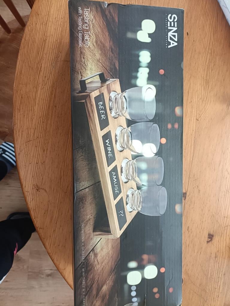 Senza Tasting Table met 4 Glazen - Nieuw in verpakking, Overige typen, Hout, Nieuw, Ophalen of Verzenden