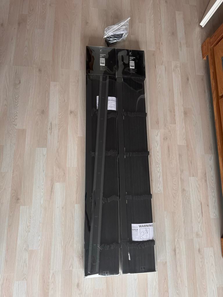 2x Nieuwe Houten Jaloezieën 140x170cm - Zwart, Huis en Inrichting, Stoffering | Gordijnen en Lamellen, Nieuw, 150 tot 200 cm, 100 tot 150 cm