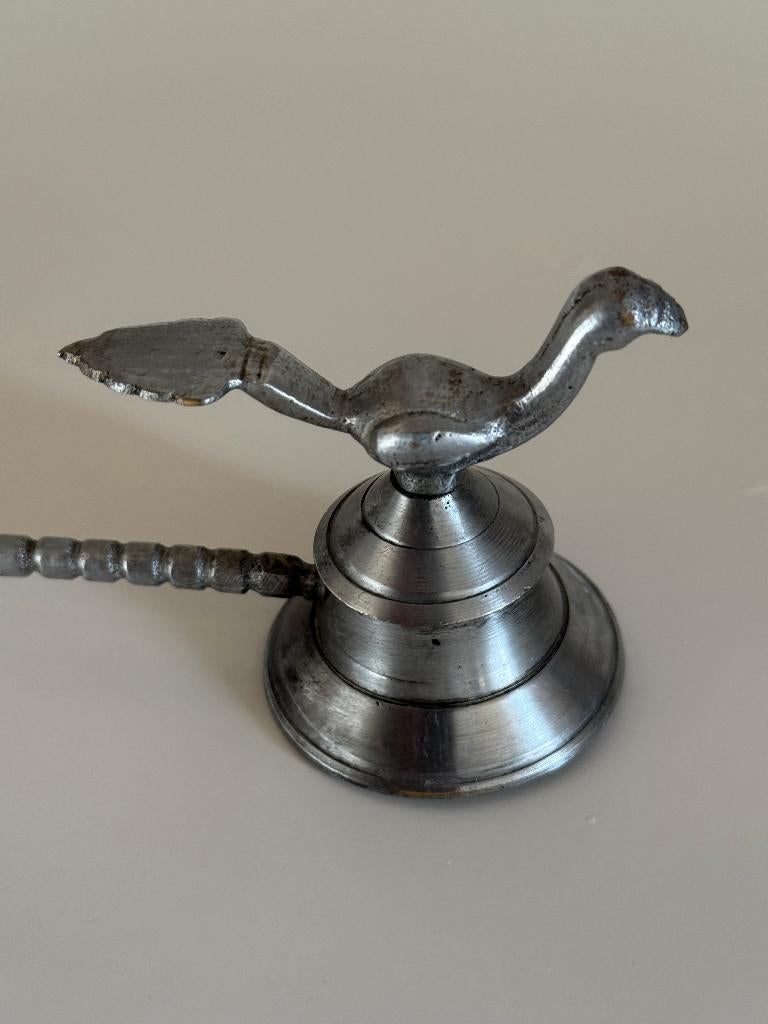Vintage tinnen kaarsendover met vogel pauw, Huis en Inrichting, Ophalen of Verzenden, Zo goed als nieuw, Metaal, Minder dan 25 cm