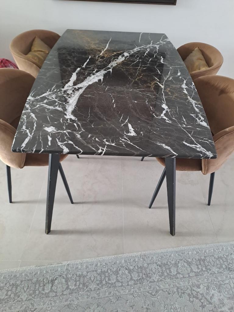 Eettafel, Huis en Inrichting, Tafels | Eettafels, Ophalen, Overige materialen, 50 tot 100 cm, Zo goed als nieuw