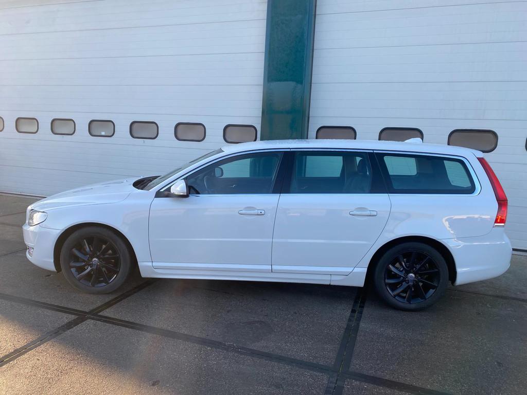 Volvo V70 1.6 D2 Nordic+ Nieuwstaat, Voorwielaandrijving, Euro 5, Gebruikt, Zwart