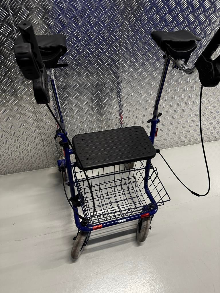 Rollator, Ophalen of Verzenden, Opvouwbaar, Zo goed als nieuw