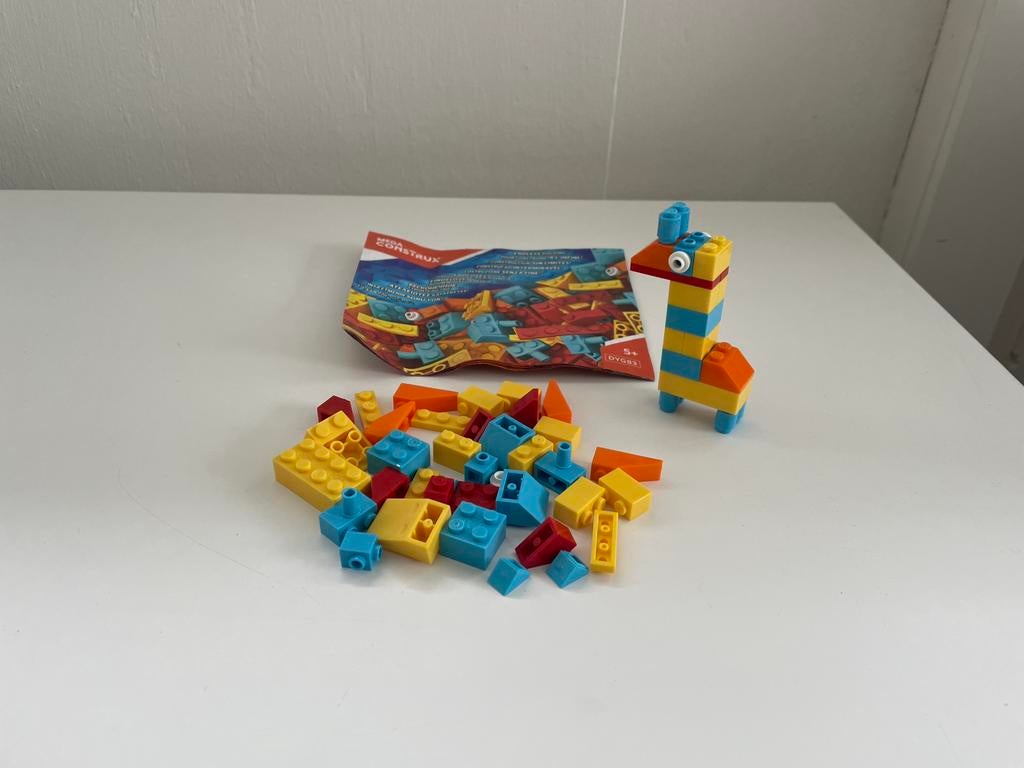 Mega construx leuke kleurrijke set bouwblokjes, Kinderen en Baby's, Speelgoed | Bouwstenen, Gebruikt, Overige merken, Ophalen of Verzenden