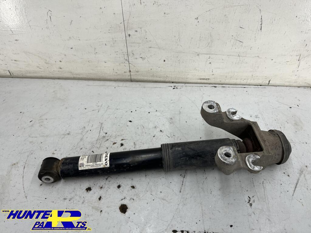 Schokdemperpoot LA/RA Volvo V90 2.0 ('16-'22) 31476861, Gebruikt, Ophalen of Verzenden, Volvo, Volvo