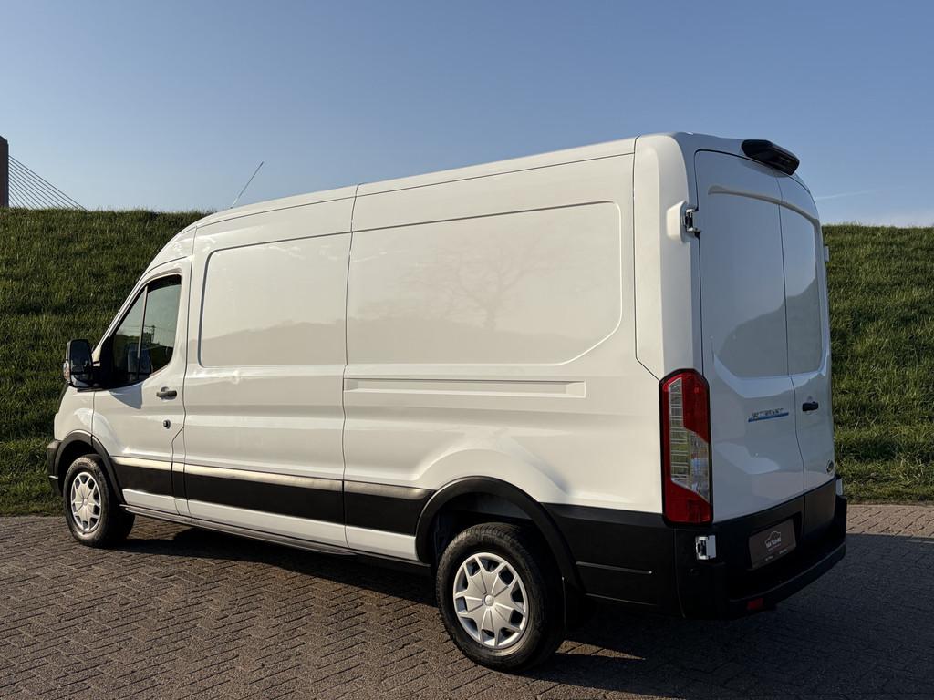 Ford E-Transit 350 L3H2 Trend 68 kWh Ford Transit EV 68 kWh, Automaat, 2549 kg, Achterwielaandrijving, Gebruikt