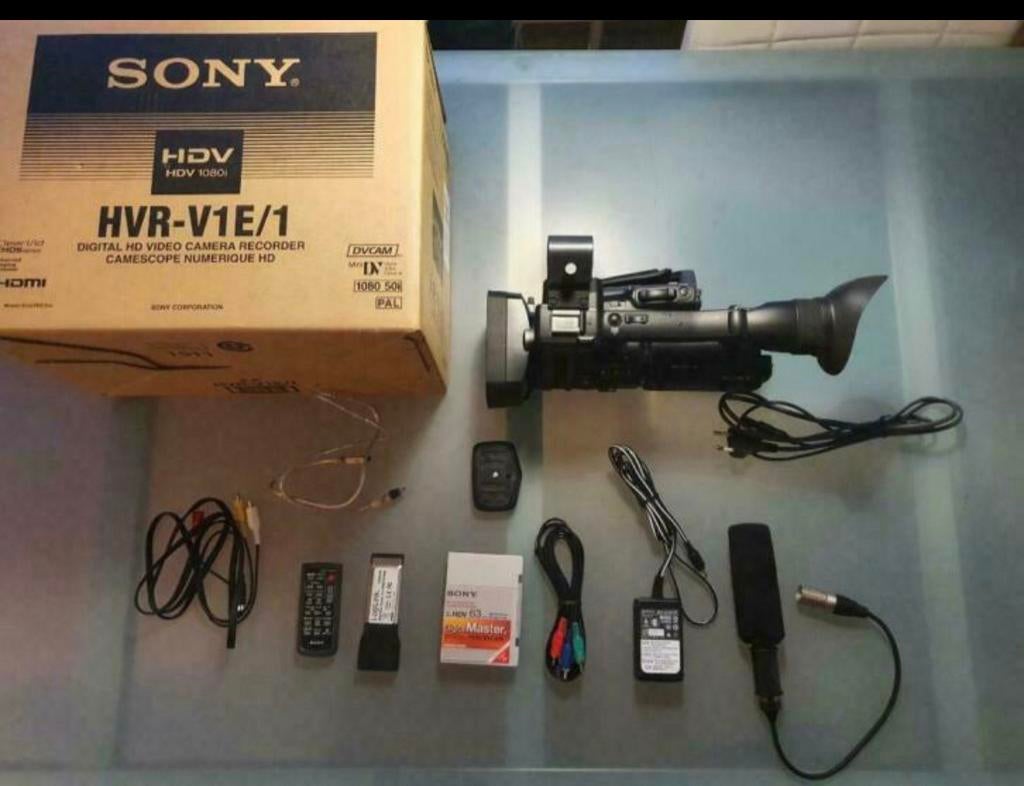 Sony statief met afstandsbediening en sony camera, Gebruikt, 20x of meer, Ophalen of Verzenden, Sony